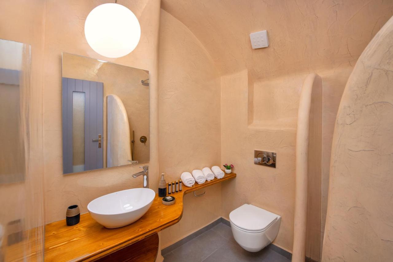 Abasa Suites Fira (Santorini) Exterior foto